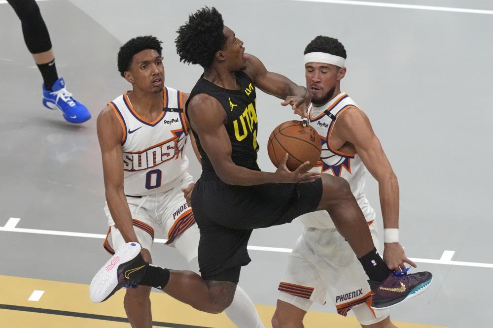 在多区域同 在多区域同